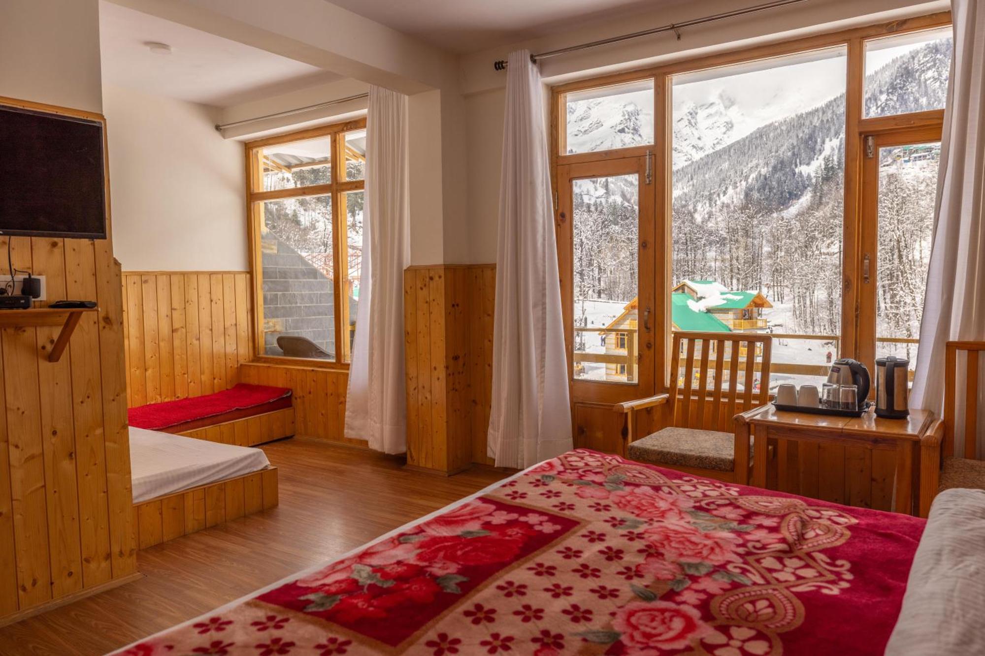 Adventure Valley Hotel Manali (Himachal Pradesh)